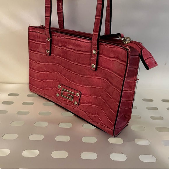 Cute Pink Mini-Purse - Picture 3 of 4